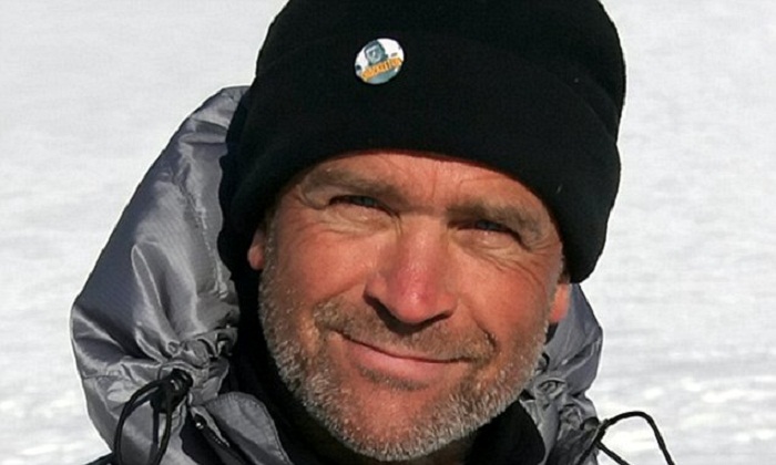British explorer Henry Worsley dies on solo Antarctic trek